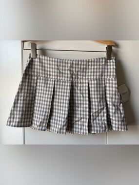 Forever 21 Black & White Pleated Plaid Mini Skirt
